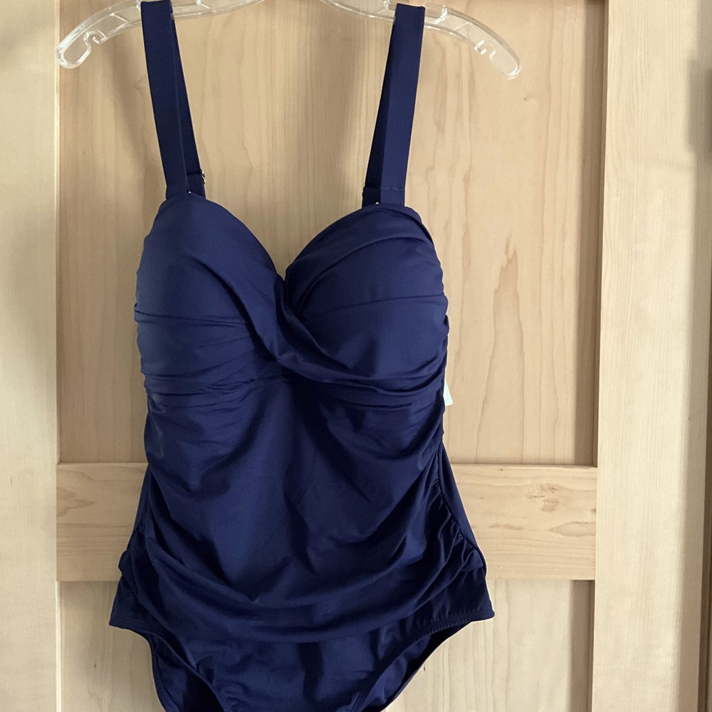 Anne Nicole Brand new one piece swim suit